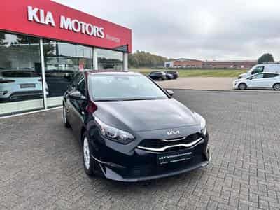 Kia Ceed Ceed 1.5 T-GDI DCT Vision Komfort+ Navi Kamera (2024) - Photo 1