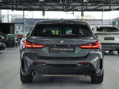 BMW 118 i Aut. M Sportpaket *1.HD *ACC *Memory *Pano (2021) - Foto 9