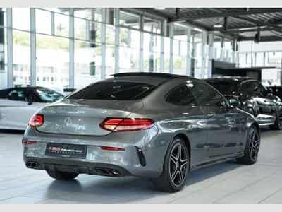 Mercedes C 300 Coupé AMG Line *Pano *Digital *Night (2019) - Foto 8
