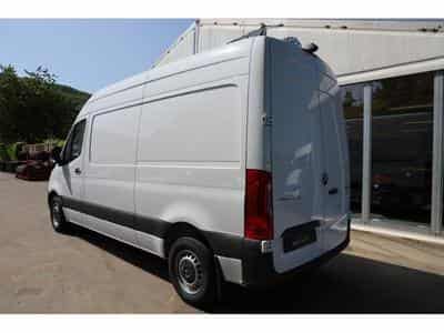 Mercedes Sprinter 315 Kasten L2 FWD (2023) - Foto 14