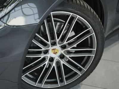 Porsche Panamera 4 S *1.HD *21 *Pano *NP152TSD *LUFT (2017) - Photo 3