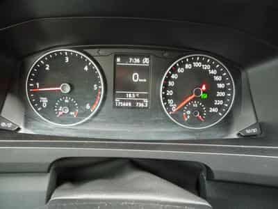 VW T6.1 TRANSPORTER (2018) - Photo 2
