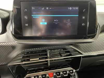 Peugeot 208 1.2 ESSENCE 75 CV ALLURE STYLE CARPLAY 5P (2023) - Photo 6
