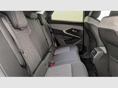 Peugeot 3008 Hybrid 145 e-DCS6 Allure (2025) - Foto 10