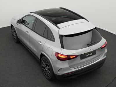 Mercedes GLA 180 AMG-Line (2025) - Photo 13