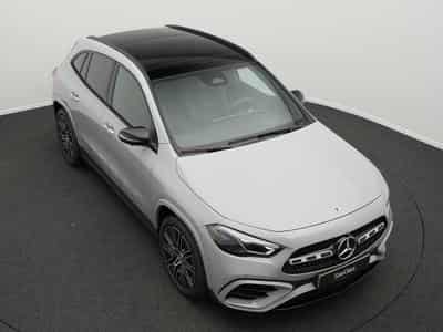Mercedes GLA 180 AMG-Line (2025) - Photo 12