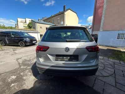 VW Tiguan 2.0 TDI 150CV DSG 4 MOTION (2016) - Foto 9
