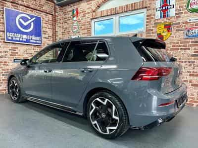 VW Golf Golf VIII 1.5 E-TSi 150cv R-LINE (2025) - Photo 2