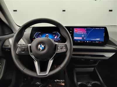 BMW 216 216 iA GranCoupe Pack M NAVI / CARPLAY / CAMERA (2025) - Photo 9