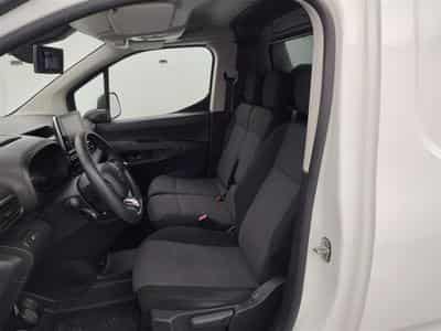 Citroen Berlingo 1.2 PureTech 110cv M NAVI / CARPLAY / CAMERA (2021) - Photo 7