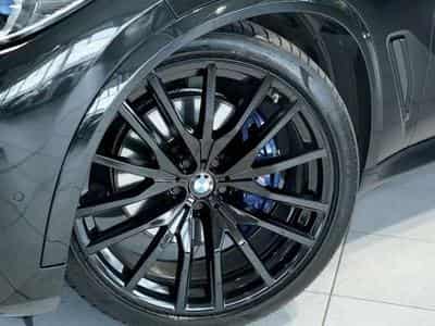 BMW X5 xD 30 d M Sport *21*H&K*HUD*Pano*LUFT*7-Sitz (2020) - Foto 2