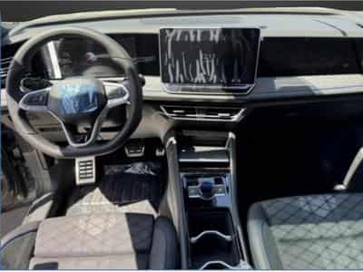 VW Tiguan Tiguan 2.0 TDI/DSG/ R-Line/ AHK/Pano/360°/HUD/Matrix/Massage (2026) - Photo 4