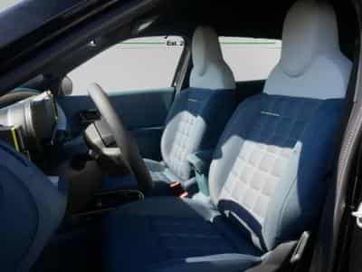 Fiat Grande Panda HYBRID LA PRIMA 1.2 (2026) - Photo 8