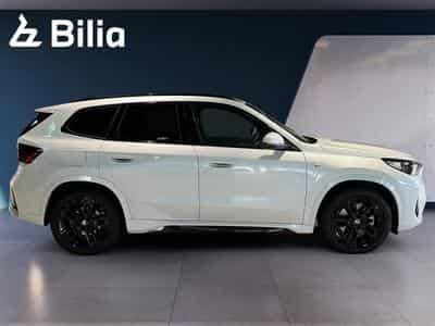 BMW X1 X1 xDrive23i M Sport (2025) - Photo 4