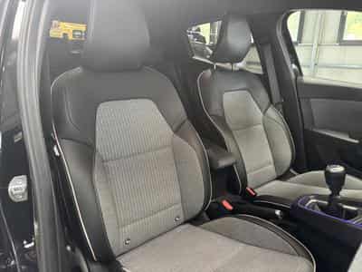 Renault Clio 1.0 TCe Techno (2024) - Photo 12