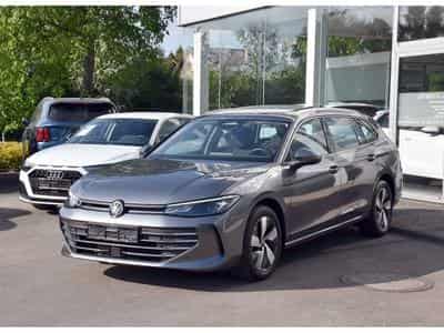 VW Passat 2.0 TDI Business DSG PANO TRAVEL CAM360 1° MAIN (2025) - Foto 2