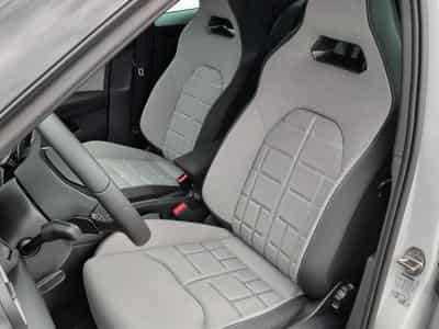 Seat Arona FR (2026) - Photo 9