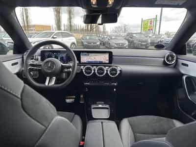 Mercedes CLA 200 CLA Shooting Brake 200 d 150ch AMG Line 8G-DCT NIGTH Edition (2025) - Foto 13