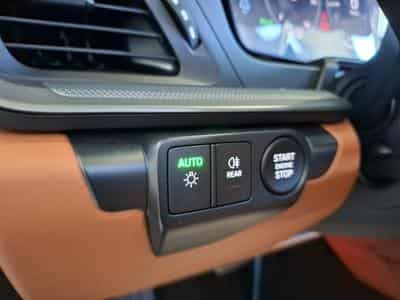 Porsche 911 FACELIFT CARRERA CABRIO PACK CHRONO BOSE CUIR NAVI 1 HAND 36 (2025) - Photo 13