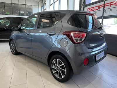 Hyundai i10 1.0 CLIMA, NAVI, BLUETOOTH, ALU, GARANTIE (2018) - Photo 2