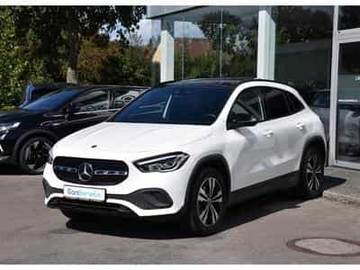 Mercedes GLA 200 Progressive 7G-Tronic PANO GPS CAM LANE (2020) - Photo 2