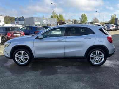 Mercedes GLA 180 D SENSATION 7G-DCT (2016) - Photo 8