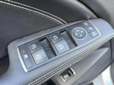 Mercedes GLA 180 D SENSATION 7G-DCT (2016) - Photo 11