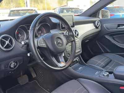 Mercedes GLA 180 D SENSATION 7G-DCT (2016) - Photo 10
