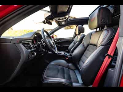 Porsche Macan III GTS PDK (441 CH) - CARMINE RED (2022) - Photo 11
