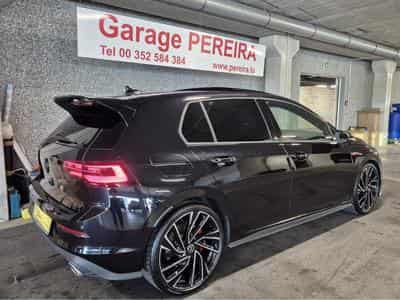 VW Golf GTI 2.0 TSI 300 CLUBSPORT BLACK STYLE HEAD UP HARMAN KARDON (2023) - Photo 2