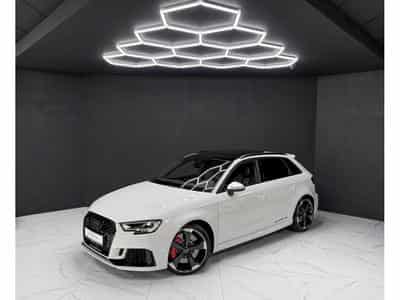 Audi RS3 Sportback 2.5 TFSI quattro (2019) - Photo 1
