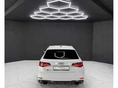 Audi RS3 Sportback 2.5 TFSI quattro (2019) - Photo 4