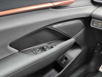 Cupra Terramar eTsi (2026) - Photo 13