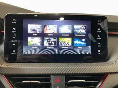 Skoda Kamiq Monte-Carlo+DSG+LED+P.Assisted+LM17 (2025) - Photo 13