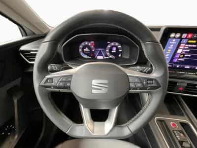 Seat Leon Style+LED+FullLink+P.Comfort+P.Convenance+RearView (2025) - Photo 12