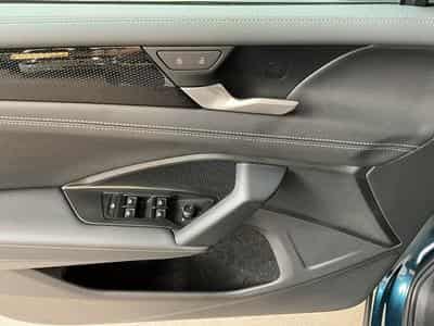 VW Tiguan Life+DSG+P.Info.+AHK+LED+Navi (2025) - Photo 10