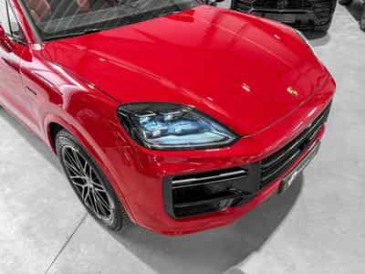 Porsche Cayenne COUPE TURBO E-HYBRID//21/BURMESTER/HEADUP/360°/SOFORT (2024) - Photo 9