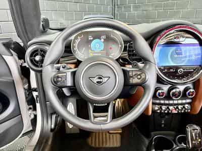 Mini Cooper S Cabriolet JCW 178 CV *CAM* *HARMAN* *TÊTE HAUTE* *CUIR* (2023) - Photo 10