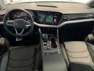 VW Touareg 3.0 TDI 210 kW 4Motion R-Line Final Edition (2026) - Foto 9