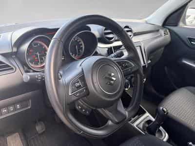 Suzuki Swift 1.2 Grand Luxe (ISG) (2023) - Foto 4