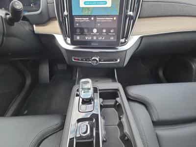 Volvo XC90 T8 Plus Dark Auto / Essence (2025) - Photo 11