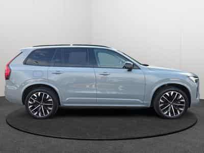 Volvo XC90 T8 Plus Dark Auto 2026 / Essence (2025) - Photo 6