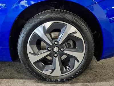 Suzuki Swift 1.2 GL+ MILD HYBRID AUTO LED NAVI (2025) - Photo 13