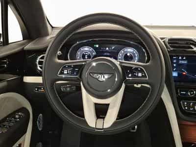 Bentley Bentayga Artenara Edition V8 (2026) - Photo 10