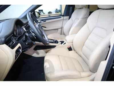 Porsche Macan T (2024) - Photo 11