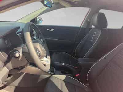Kia Stonic 1.0 T 100 GT Line DCT (2025) - Photo 4