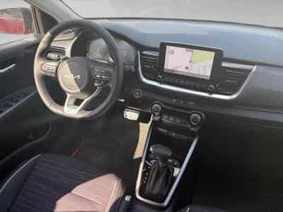 Kia Stonic 1.0 T 100 GT Line DCT (2025) - Photo 6
