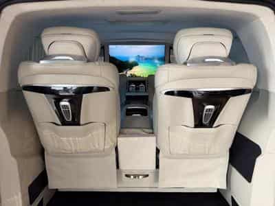 Mercedes Vito Vito VIP CDI extra-long 2.0 136 CV L3 (2023) - Photo 5