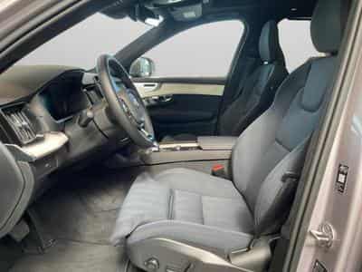 Volvo XC90 B5 AWD Ultra Bright / Essence (2025) - Photo 10