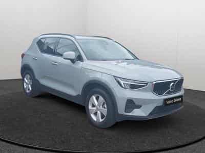 Volvo XC40 Essentiel B3 Mild Hybrid (2025) - Photo 8